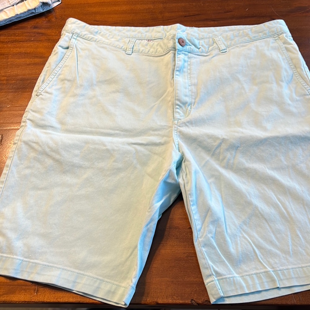 Tommy Bahama flat front shorts